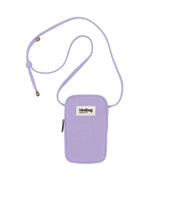 Laden Sie das Bild in den Galerie-Viewer, Handy-Umhängetasche Bill von Hindbag in Lila – kompakte Smartphone-Tasche aus robuster Bio-Baumwolle mit verstellbarem Schultergurt und praktischem Rückfach