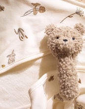 Laden Sie das Bild in den Galerie-Viewer, Rassel I Teddy Bear Olive Green