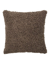 Laden Sie das Bild in den Galerie-Viewer, House Nordic Kissen Tavira Bouclé, quadratisches Bouclé-Kissen in 45x45 cm.