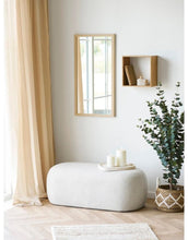 Laden Sie das Bild in den Galerie-Viewer, House Nordic Tablett aus Zement in Beige, organische Form, 35 x 30 x 2,5 cm.