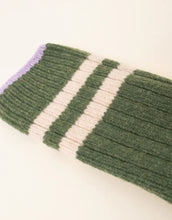 Laden Sie das Bild in den Galerie-Viewer, Popeia Stricksocken Wolle I Grün
