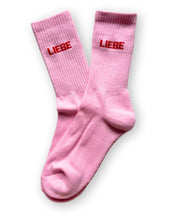 Laden Sie das Bild in den Galerie-Viewer, Dicke Baumwollsocken Socken Liebe von Herr&FrauHempel in bunten Farbkombinationen, Größen 35–45, atmungsaktiv und kuschelig