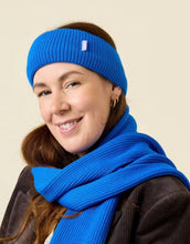 Laden Sie das Bild in den Galerie-Viewer, Popeia Stirnband Blau aus 100 % Merinowolle, Made in Germany.