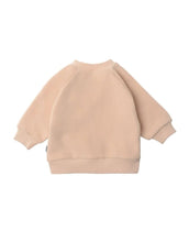 Laden Sie das Bild in den Galerie-Viewer, Liliput Sweatshirt Mini Schleife beige mit rotem XMAS-Schleifenprint, Kids-Sweater für Mini & Me Looks.