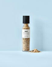 Laden Sie das Bild in den Galerie-Viewer, Nicolas Vahé Salz Rosmarin & schwarze Olive – mediterrane Meersalzmischung in Mühle, 310 g.