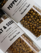 Laden Sie das Bild in den Galerie-Viewer, Nicolas Vahé Geschenkbox Golden Mix mit goldener Pfeffermischung und goldenem Salz-Saaten-Mix.