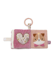 Laden Sie das Bild in den Galerie-Viewer, Jollein Activity Stoffbuch „Flower Fairies“ – weiches Stoffbuch mit Illustrationen von Blumen und Feen in sanften Farben, CE-zertifiziert.