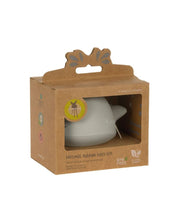 Laden Sie das Bild in den Galerie-Viewer, LÄSSIG Badewannenspielzeug Wal  aus BPA-freiem Naturkautschuk, weiche Form, integrierte Rassel, ideal für Babys und Kleinkinder, für Badewanne und Dusche.