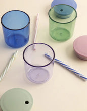 Laden Sie das Bild in den Galerie-Viewer, Design Letters Strohhalm-Deckel Lavender für Eco Kids Becher – BPA-frei, kleckerfreies Trinken, passend für Ecozen.