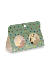 Laden Sie das Bild in den Galerie-Viewer, Zwei transparente Flummi-Bälle von Konges Sløjd mit 3D-Figuren und Glitzer im Inneren.