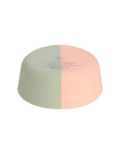 Laden Sie das Bild in den Galerie-Viewer, Rosa und grün Kinderschale aus Silikon mit Kirschmotiv, BPA-frei, bruchfest, mikrowellen- und spülmaschinengeeignet, geeignet für Babys ab 6 Monaten.