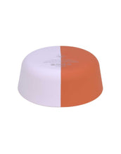 Laden Sie das Bild in den Galerie-Viewer, Lila und rot Kinderschale aus Silikon mit Herzmotiv, BPA-frei, bruchfest, mikrowellen- und spülmaschinengeeignet, für Babys ab 6 Monaten.