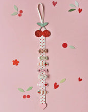 Laden Sie das Bild in den Galerie-Viewer, Haarspangen Aufhänger I Very Cherry