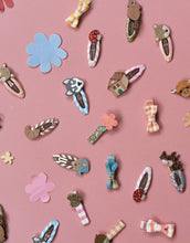 Laden Sie das Bild in den Galerie-Viewer, Haarspangen 2er-Set I Basil Beaver