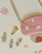 Laden Sie das Bild in den Galerie-Viewer, Haarspangen 2er-Set I Glitter Toadstool