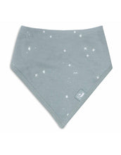 Laden Sie das Bild in den Galerie-Viewer, Jollein Lätzchen Bandana 2er Set „Twinkling“ Sea Green – weiche Musselin-Baumwolle, OEKO-TEX zertifiziert, verstellbare Druckknöpfe, sanfter Sternenprint.