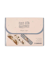 Laden Sie das Bild in den Galerie-Viewer, Konges Sløjd Pflaster Blue Mix – 24 dekorative wasserabweisende Kinderpflaster in verschiedenen Formen und Mustern.