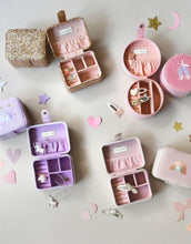 Laden Sie das Bild in den Galerie-Viewer, Schmuckdose I Confetti Glitter Gold