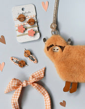 Laden Sie das Bild in den Galerie-Viewer, Tasche I Hettie Highland Cow