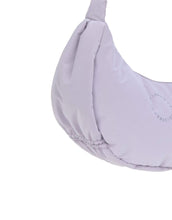 Laden Sie das Bild in den Galerie-Viewer, LÄSSIG Stretch Up Umhängetasche in Lila, wasserabweisend, recyceltes Innenmaterial, PFC-frei, mit Reißverschluss, Kinderwagenhaken & Neon-Details.