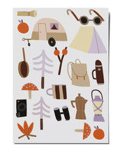 Laden Sie das Bild in den Galerie-Viewer, A6-Bogen mit temporären Kindertattoos von nuukk – Camping- und Outdoor-Motive wie Zelt, Lagerfeuer, Fernglas und Wohnwagen, hautfreundlich, vegan und plastikfrei verpackt.