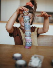 Laden Sie das Bild in den Galerie-Viewer, Washi Tape Hasen mit Illustrationen von Andrea Hild von nuukk