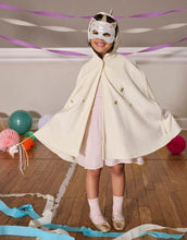 Laden Sie das Bild in den Galerie-Viewer, Einhorn-Zauberstab mit Regenbogenmähne und bunten Bändern von Rockahula Kids