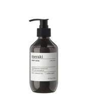 Laden Sie das Bild in den Galerie-Viewer, Meraki Bodylotion Silky Mist – feuchtigkeitsspendende, schnell einziehende Körperpflege in Pumpspender.
