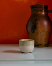 Laden Sie das Bild in den Galerie-Viewer, Café Becher 70's I Chalk