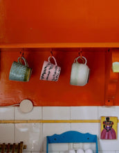 Laden Sie das Bild in den Galerie-Viewer, Cappuccino Becher 70's I Bubble