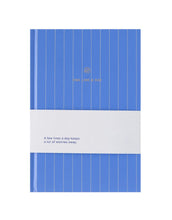 Laden Sie das Bild in den Galerie-Viewer, Journal One Line A Day I Lavender Stripes