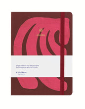 Laden Sie das Bild in den Galerie-Viewer, A-Journal Notizbuch Collage in Pink, Hardcover mit Soft Touch, linierte Seiten, 21,5x16 cm.