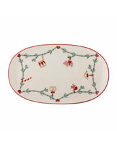 Laden Sie das Bild in den Galerie-Viewer, Bloomingville Servierplatte Yule aus Steingut – oval mit Weihnachtsmotiven