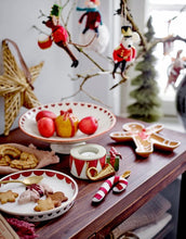 Laden Sie das Bild in den Galerie-Viewer, Bloomingville Teller Ginnie Braun – Keramikteller in Lebkuchenmann-Form