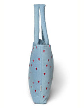 Laden Sie das Bild in den Galerie-Viewer, Tasche Denim I Blue Hearts