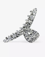 Laden Sie das Bild in den Galerie-Viewer, Haarklammer I Fine Dot