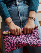 Laden Sie das Bild in den Galerie-Viewer, Pouch Lili I Graou Orchid