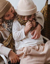 Laden Sie das Bild in den Galerie-Viewer, Musselin Tuch Bianca 70x70cm I Graou Caramel