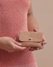 Laden Sie das Bild in den Galerie-Viewer, Portemonnaie Cardholder I Camel Hunter