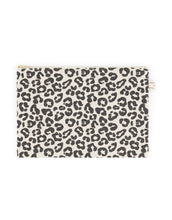 Laden Sie das Bild in den Galerie-Viewer, Pouch Lili I Graou Greige