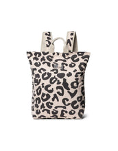 Laden Sie das Bild in den Galerie-Viewer, Rucksack Adult Puffy I Holy Cow