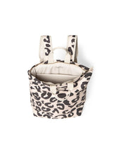 Laden Sie das Bild in den Galerie-Viewer, Rucksack Adult Puffy I Holy Cow