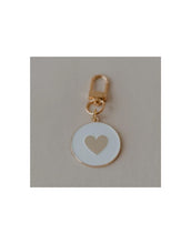 Laden Sie das Bild in den Galerie-Viewer, Schlüsselanhänger I Herz