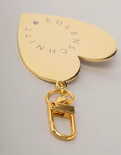 Laden Sie das Bild in den Galerie-Viewer, Schlüsselanhänger I Großes Herz Schwarz