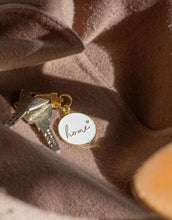 Laden Sie das Bild in den Galerie-Viewer, Schlüsselanhänger I Home