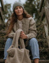Laden Sie das Bild in den Galerie-Viewer, Shopper Tasche Teddy I Sandstone