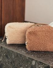 Laden Sie das Bild in den Galerie-Viewer, Kosmetiktasche Bouclé I Naturel