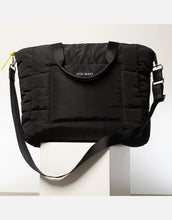 Laden Sie das Bild in den Galerie-Viewer, Padded Tote Bag Large I Black