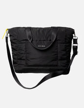 Laden Sie das Bild in den Galerie-Viewer, Padded Tote Bag Large I Black