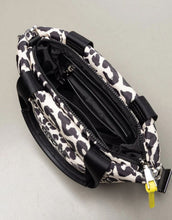 Laden Sie das Bild in den Galerie-Viewer, Padded Tote Bag Small I Leo Splashes Black/Sand